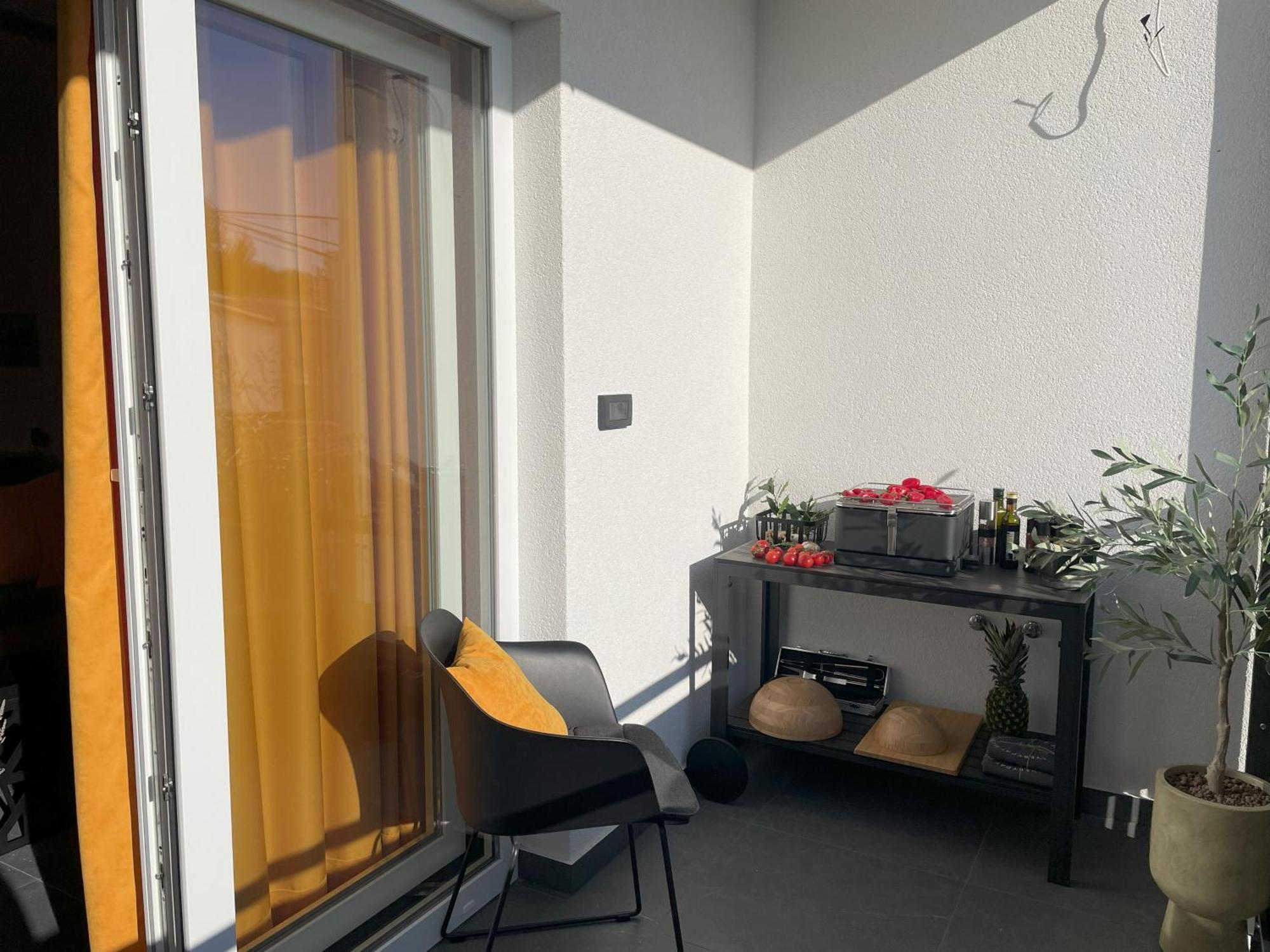 Valkane Beach Apartments Пула Екстер'єр фото