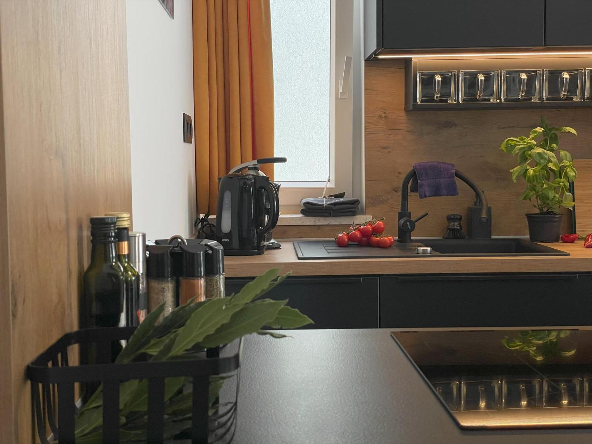 Valkane Beach Apartments Пула Екстер'єр фото